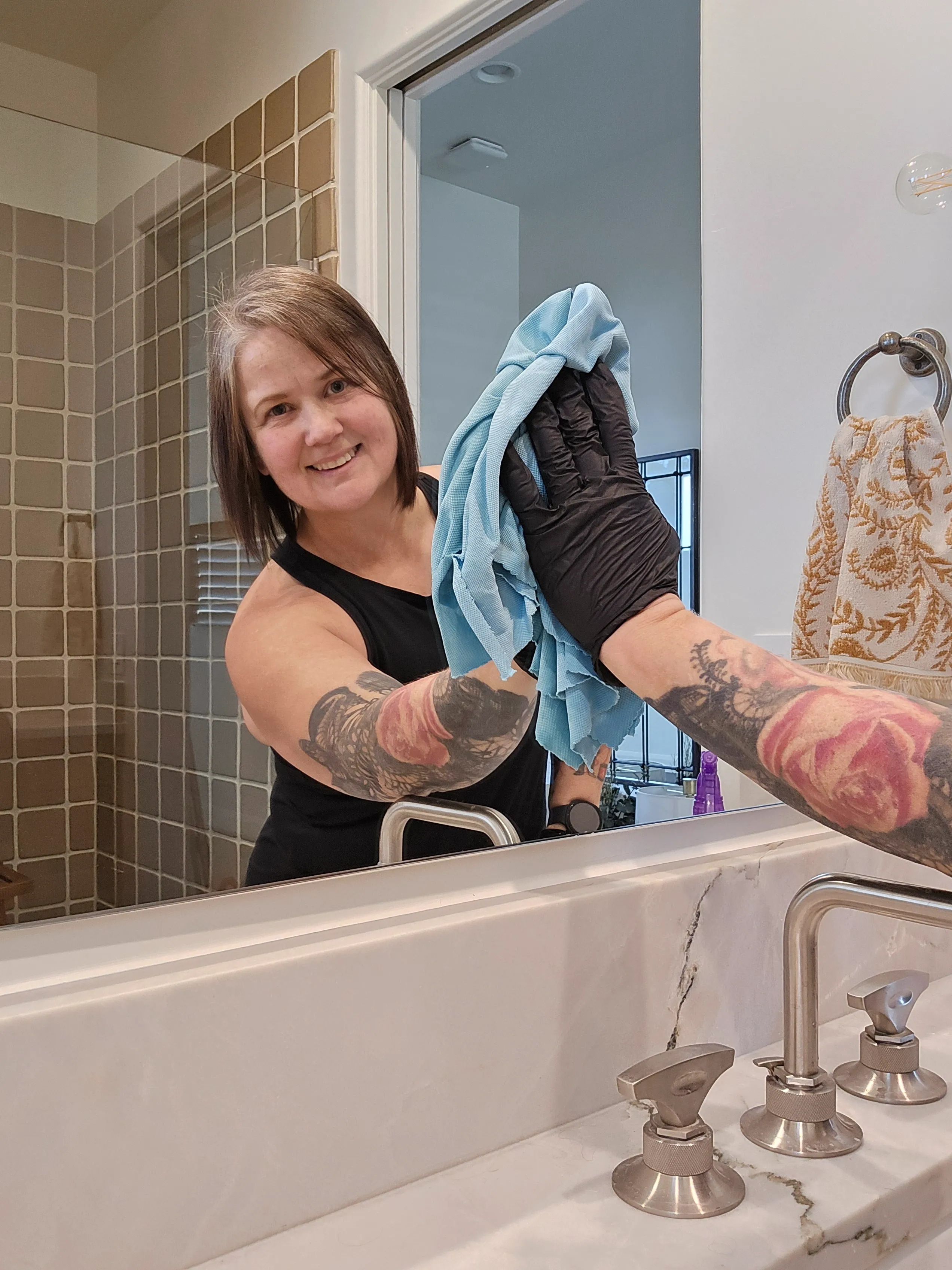 Lindsay cleaning a home in Southern Utah